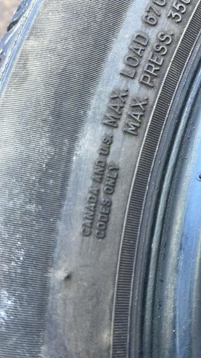Резина 215/55 R 17