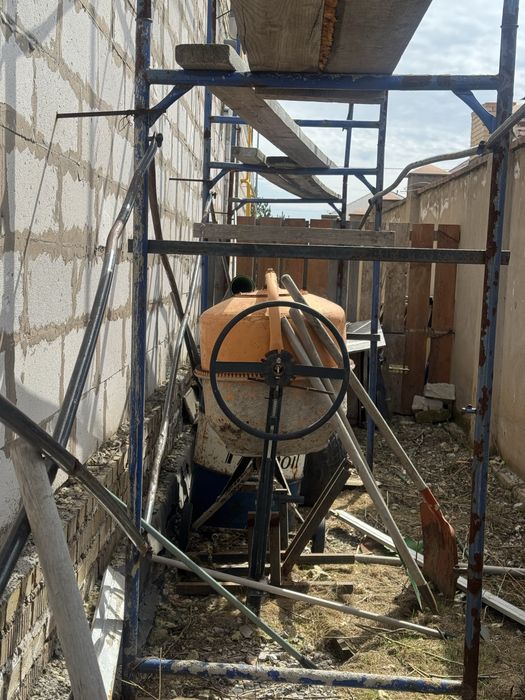 Продам бетономешалку