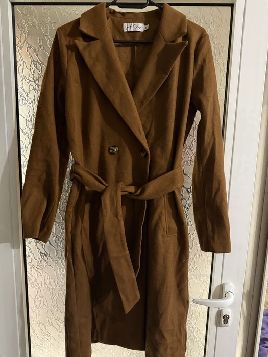 Дамско дълго палто