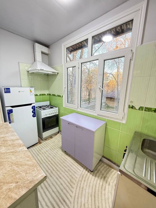 Срочно Чиланзар Метро Продам 2в3/3/5 мебель техника