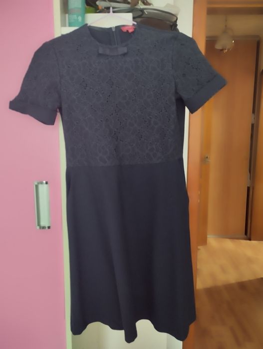 Продам школьный сарафан