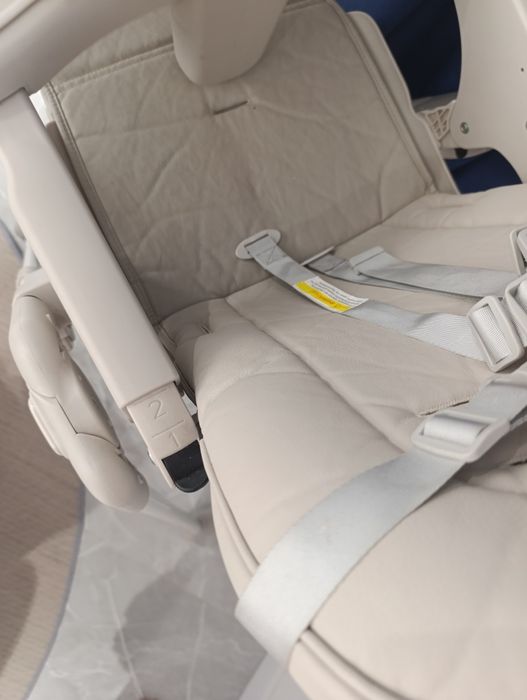 Детский столик от бренда Pituso