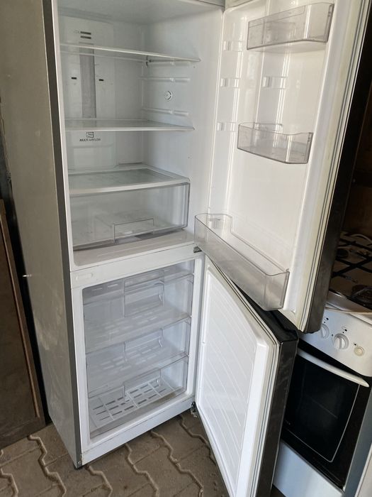 Холодилник LG/ Holodilnik