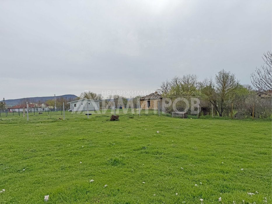 Продава се Къща в с. Зайчино ореше, Област Шумен - 88 кв.м за 128 €/кв.м - Снимка #1