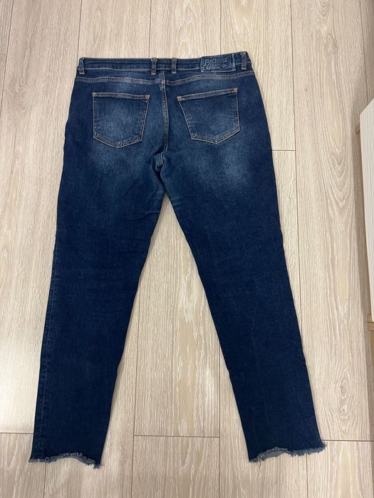 Blugi Lee Cooper boyfriend