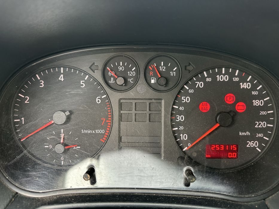Audi A3 1999 1.6 L