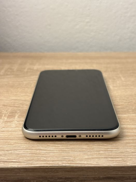 iPhone 11 Alb 64GB
