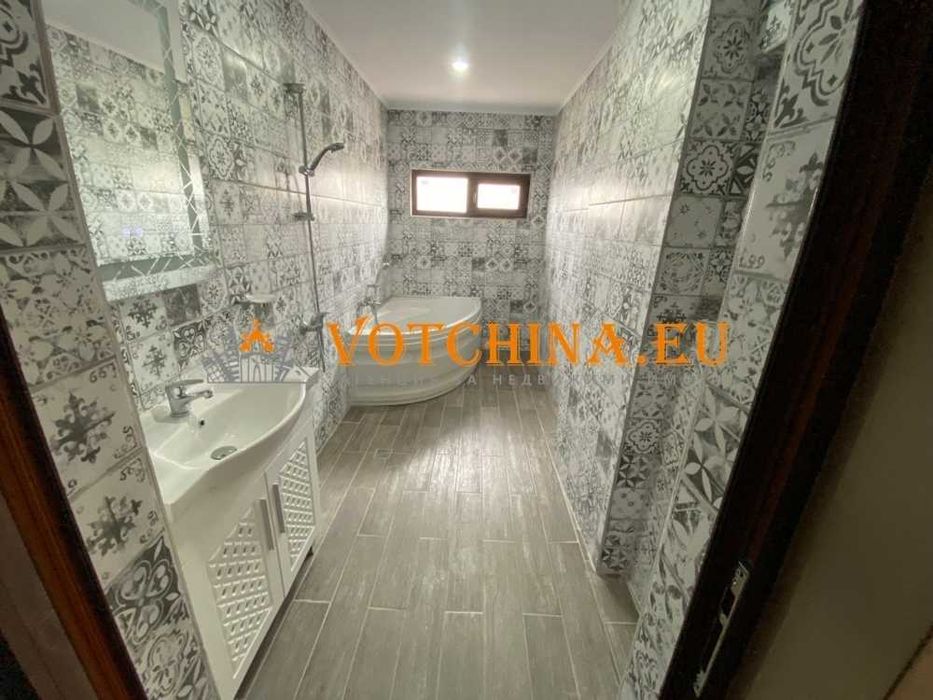 Продава се Къща в Варна, Център - 110 кв.м за 348 €/кв.м - Снимка #10