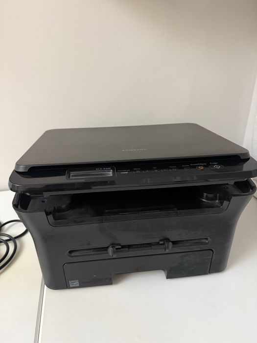 Продам принтер Samsung scx-4300