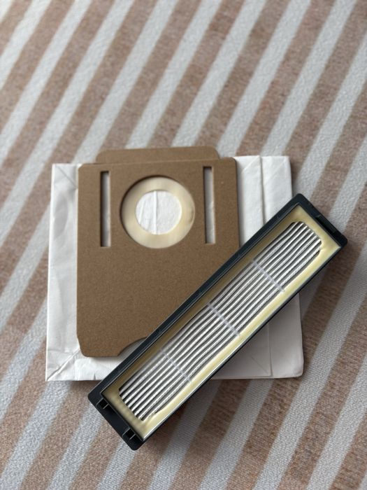 Робот пылесос Midea