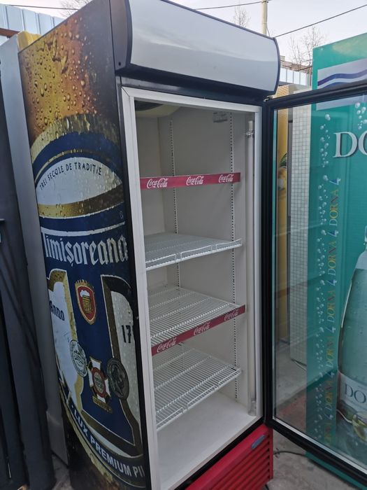 Vitrina frigorifica/ Vitrine frigorifice