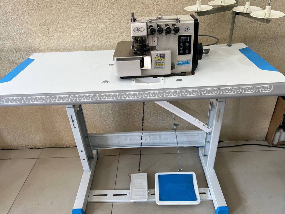 Jeski tikuv mashinkalari