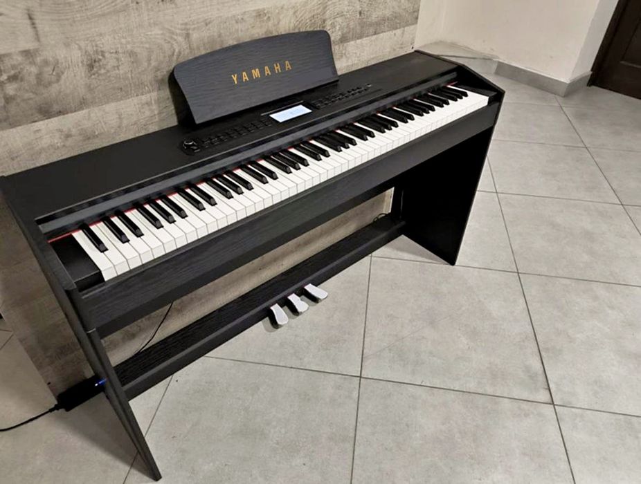 Цифровое пианино Цифровое фортепиано Электронное пианино YAMAHA