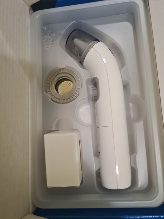 Градусник Omron новый