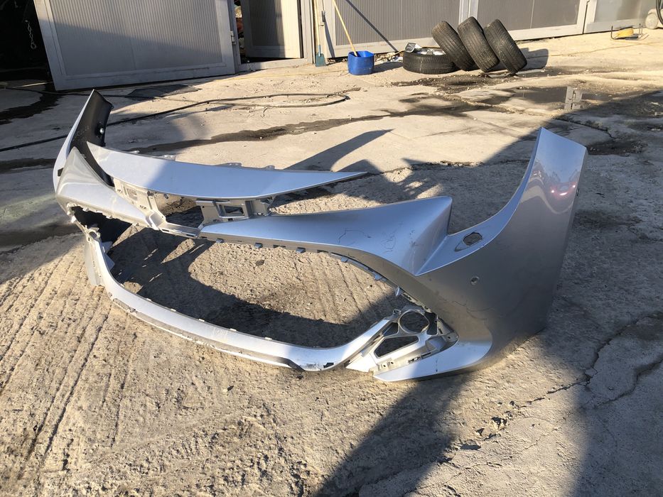 Предна броня Toyota Corolla 2020 3 бр