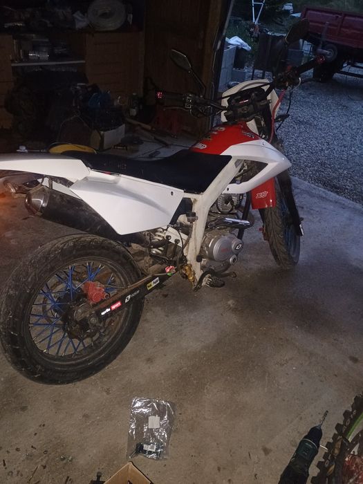Vind moto derbi romet125