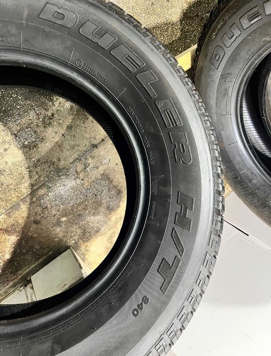 255 70 R18 113S M+S Bridgestone All season 9mm