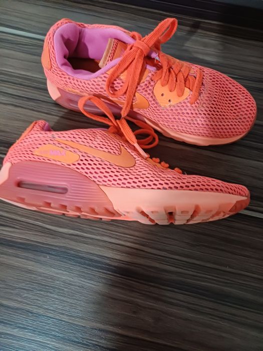 Дамски цветни маратонки Nike air max  neon