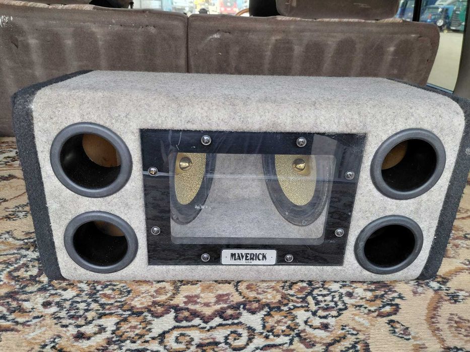 Сабвуфер Maverick.