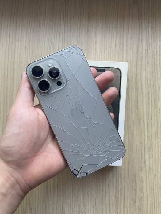 iPhone 15 Pro Max Esim 256GB