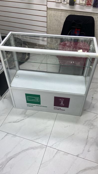 Продаются витрины