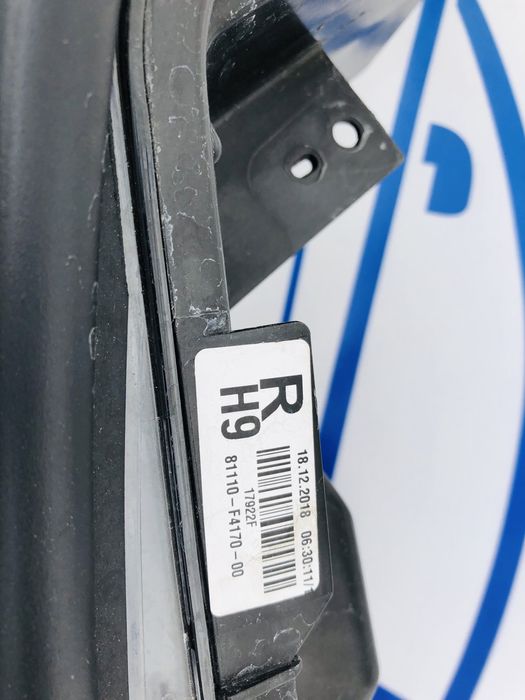 Far dreapta Full Led Toyota C-HR cod 81110-F4170