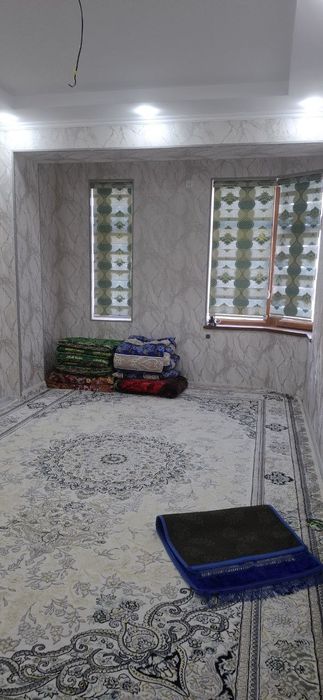 6 xonali uy sotiladi