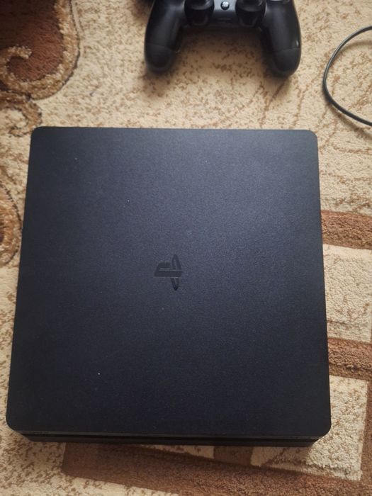 Ps 4 slim +21 jocuri