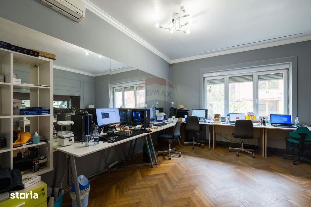 Spatiu birouri Centrul Civic Brasov AFI Mall 200 mp D + M