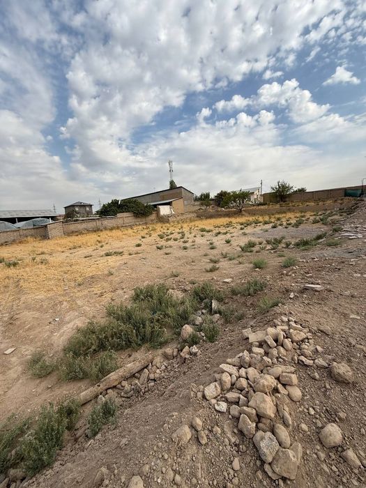 Ункурган,  Обод махаля, Кибрайский район продается земельный участок 4