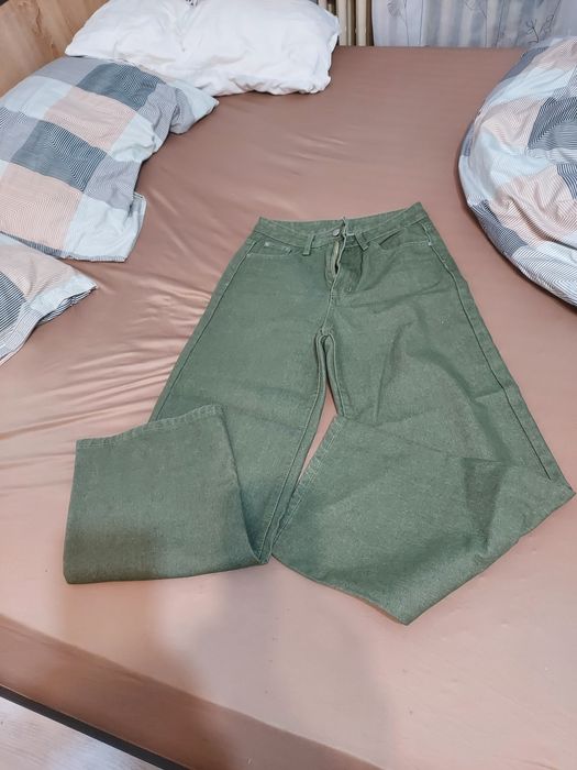 Blugi fete noi cu eticheta