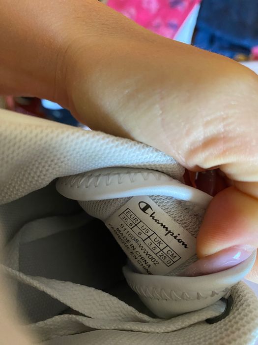 Обувки за момиче и жена