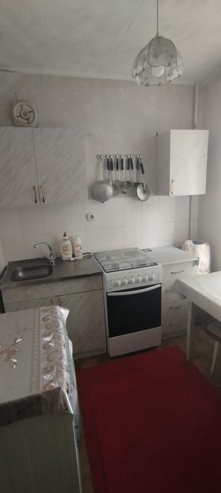 продам двухкомнатную квартиру