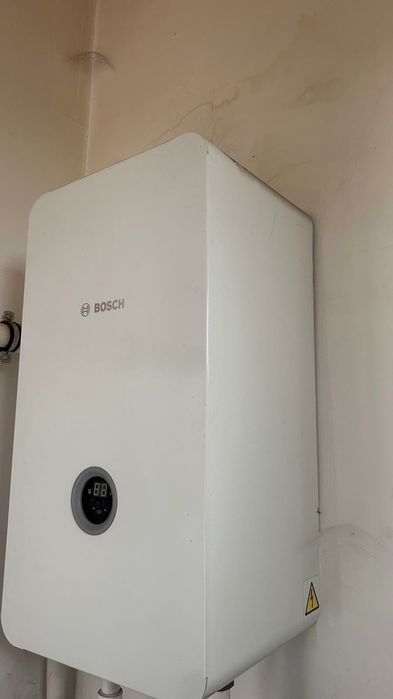 Centrala electrica Bosch tronic 12kw