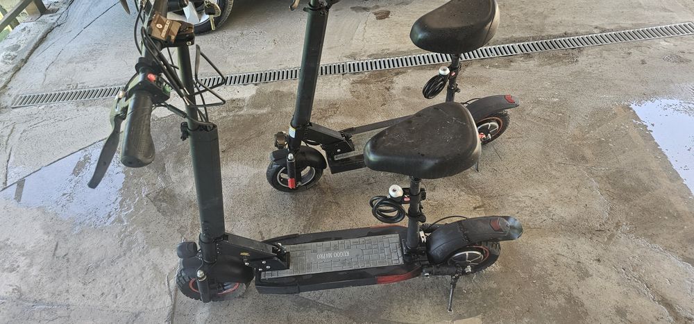 Продам Электросамокат KUGOO M4 Pro черный