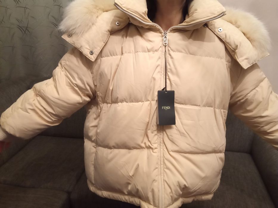 Продам куртку пуховик двухстороннюю