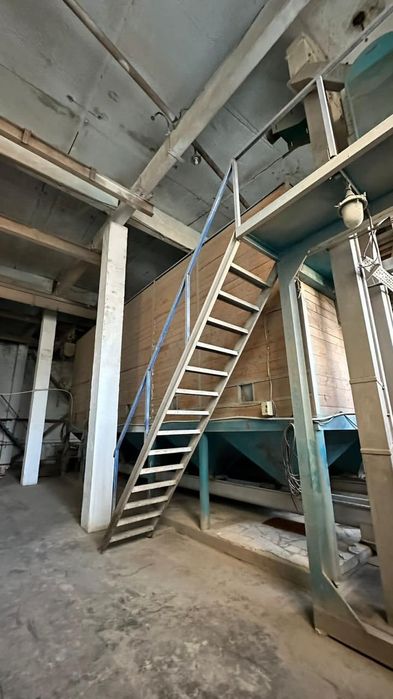 Продаётся база-элеватор