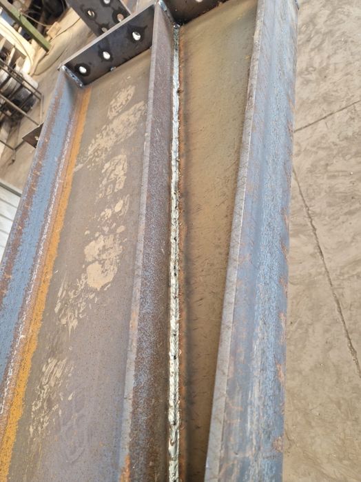 Vand hale metalice ieftine