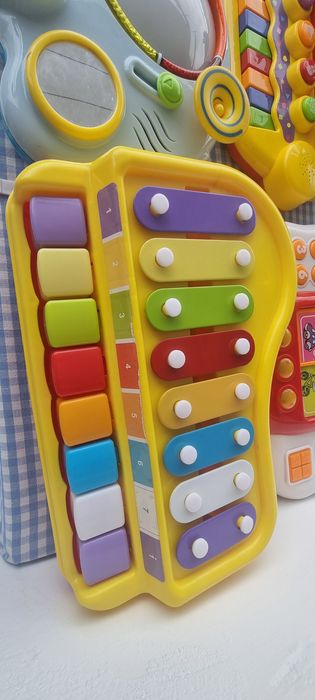 Лот музикални и образователни играчки