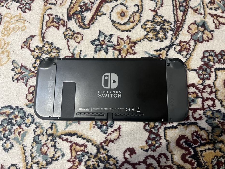 Nintendo switch прошитая + microSD 128 гб