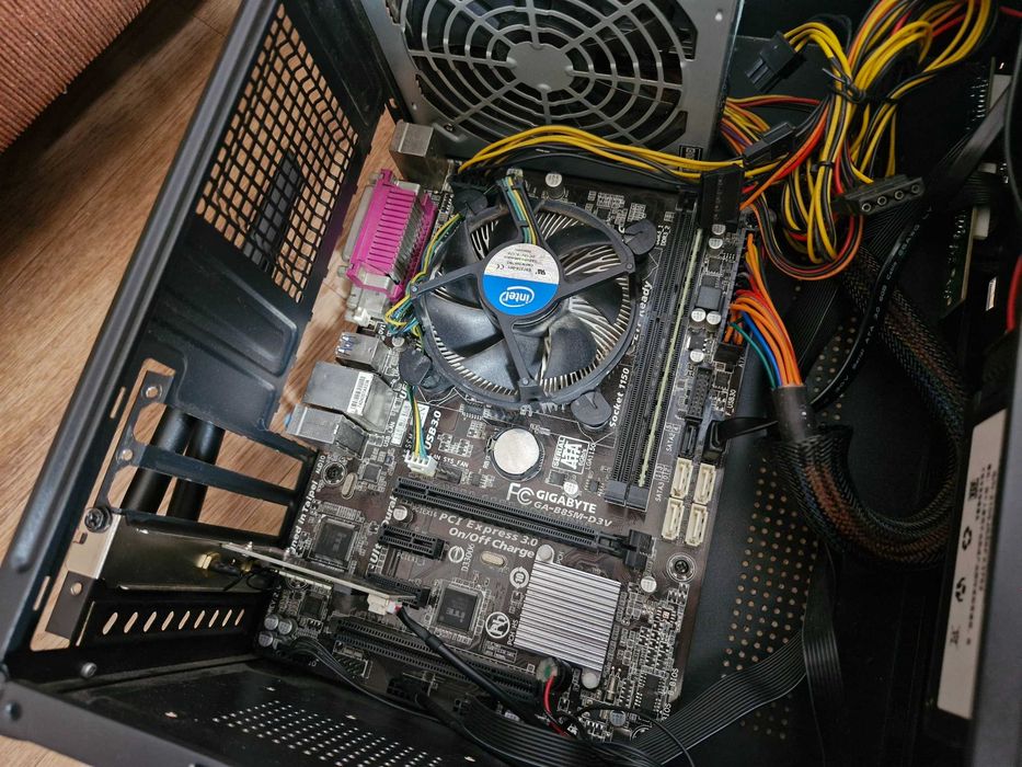 Шустрый мини пк i7-4 + ssd