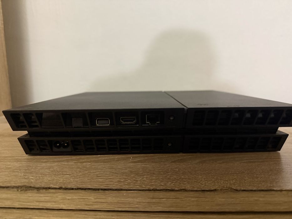 vand ps4 slim cu ssd 500gb