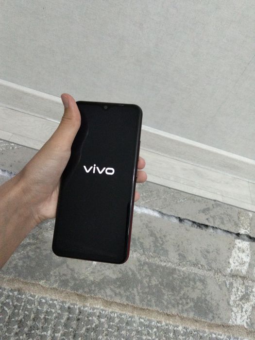 Продам телефон VIVO