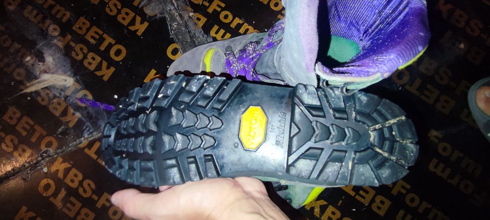 Туристически обувки Raichle