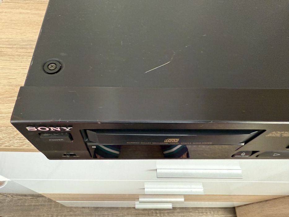 Sony CDP-915  CD Player
