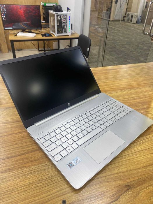 Б/У ноутбук HP Laptop 15s-eq2267AU [R5/8/512/15,6 FHD]