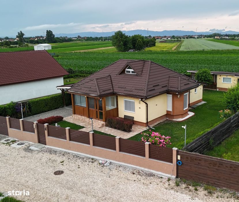 Casă "La Cheie" | Teren 627 mp | zona Calea Feldioarei , Brașov