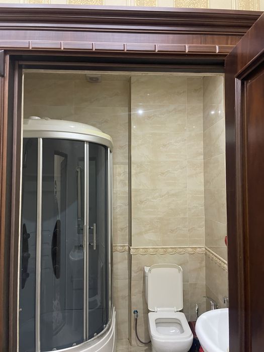 Шота Руставели продается квартира 3/2/4 ВЫСОКИЕ ПОТОЛКИ ТОЛСТЫЕ СТЕНЫ