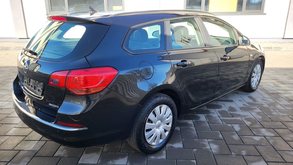 Opel Astra J, 2013, 1.7cdti, Belgia