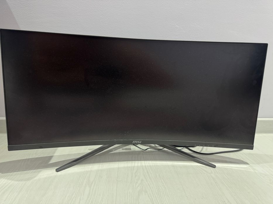 Игровой изогнутый монитор MSI MAG 342CQRF E20